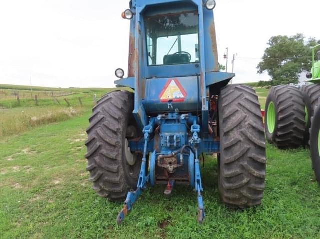 Image of Ford 9600 equipment image 3