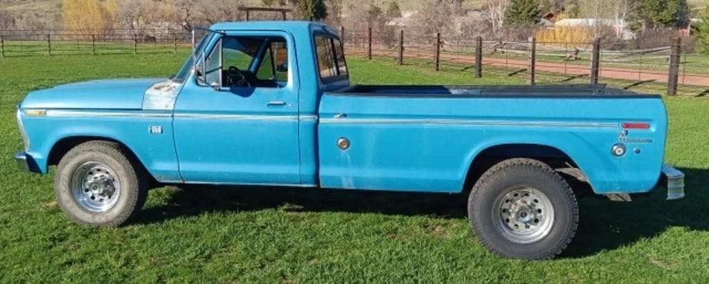 Image of Ford F-350 Primary image