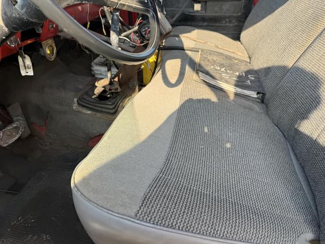 Image of Ford F-250 equipment image 4