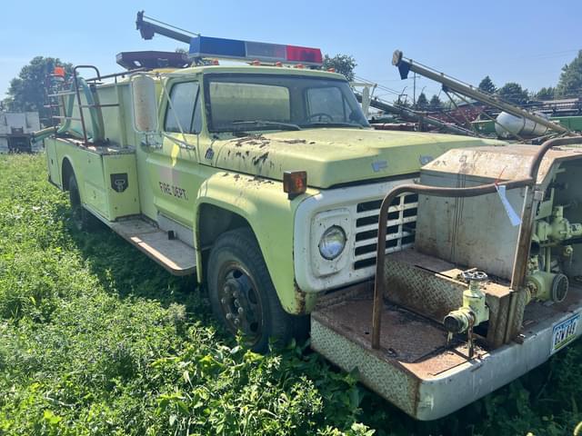 Image of Ford F-750 equipment image 2