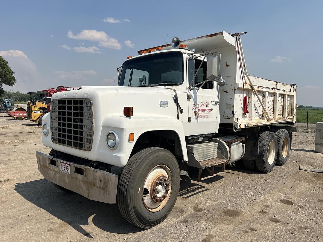 Image of Ford L9000 Primary image