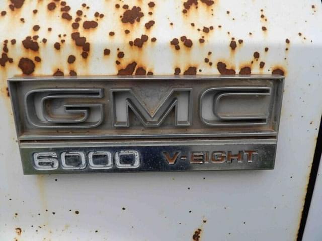 Image of GMC 6000 equipment image 1