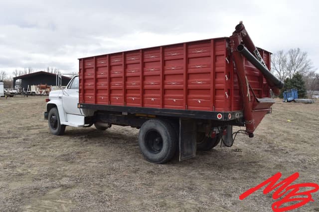 Image of GMC 6000 equipment image 3