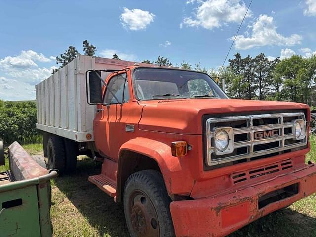 Image of GMC 6000 equipment image 2