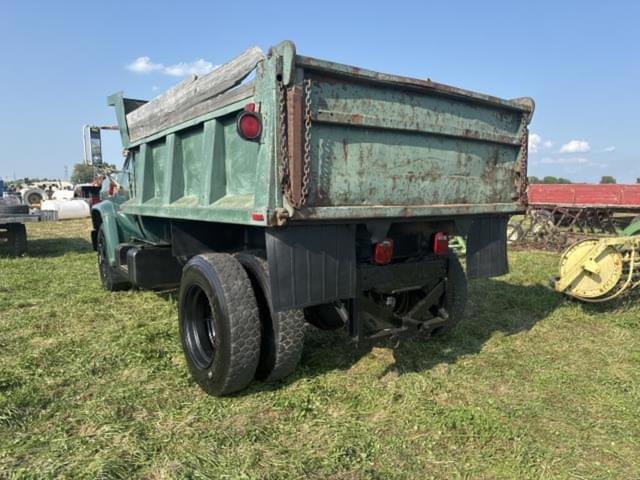Image of GMC 6500 equipment image 1