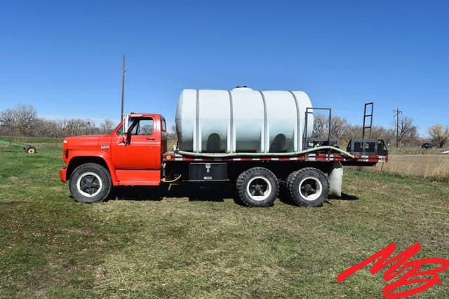 Image of GMC 6500 equipment image 2