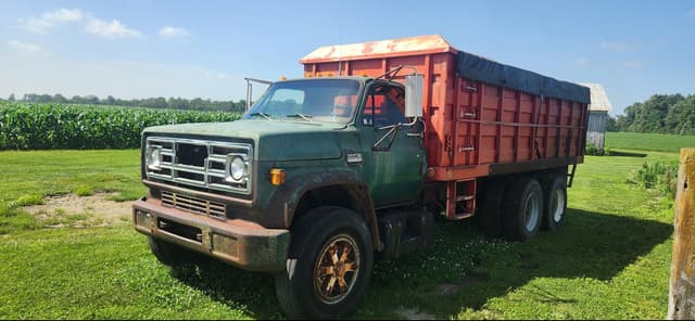 Image of GMC T6500 equipment image 3