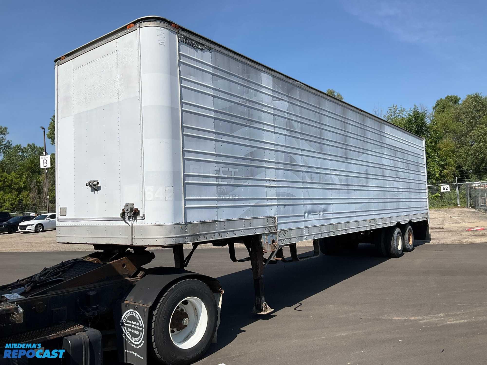 SOLD - 1975 Great Dane 741TDS Lot No. 18169 Other Equipment with