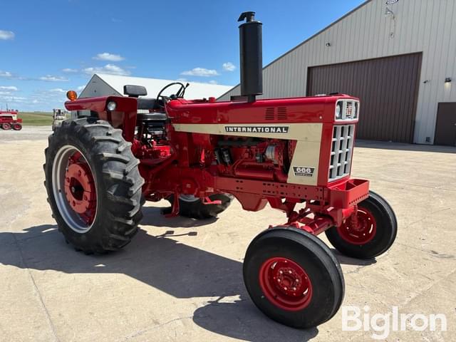 Image of International Harvester 666 equipment image 2