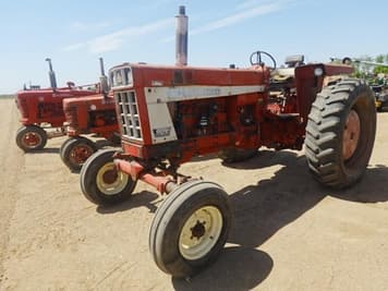 Main image International Harvester 666