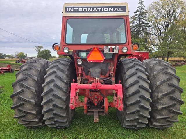 Image of International Harvester 1466 equipment image 3