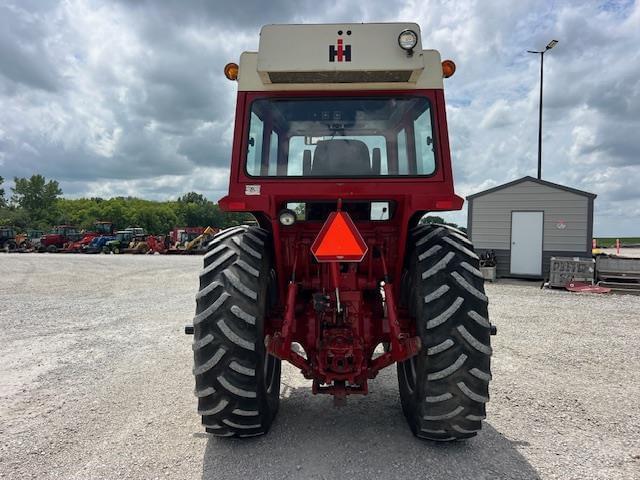 Image of International Harvester Hydro 100 equipment image 4