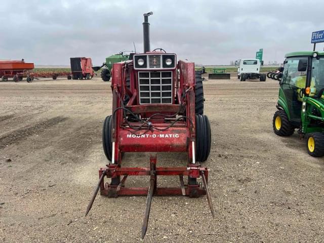 Image of International Harvester Hydro 100 equipment image 3