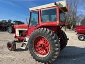 Thumbnail image International Harvester 1066 66