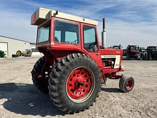 Main image International Harvester 1066 67