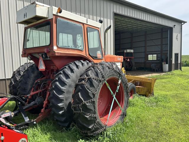 Image of International Harvester 1066 equipment image 3