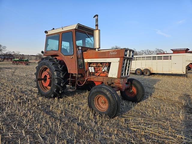 Image of International Harvester 1466 equipment image 2
