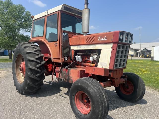Image of International Harvester 1566 equipment image 2