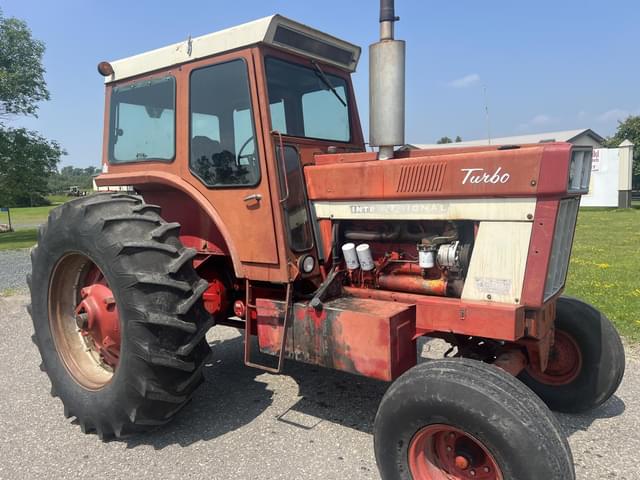 Image of International Harvester 1566 equipment image 3