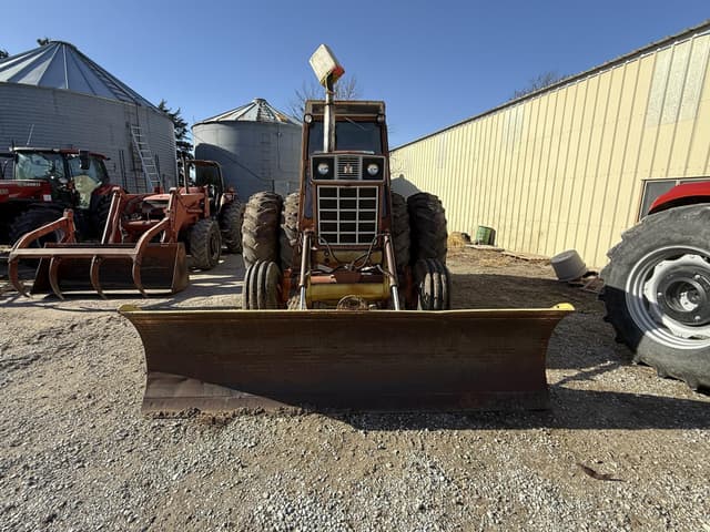 Image of International Harvester 1566 equipment image 1