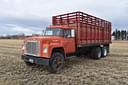 1975 International Loadstar 1800 Image