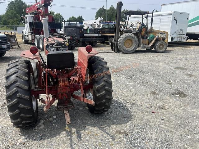 Image of International Harvester 284 equipment image 4