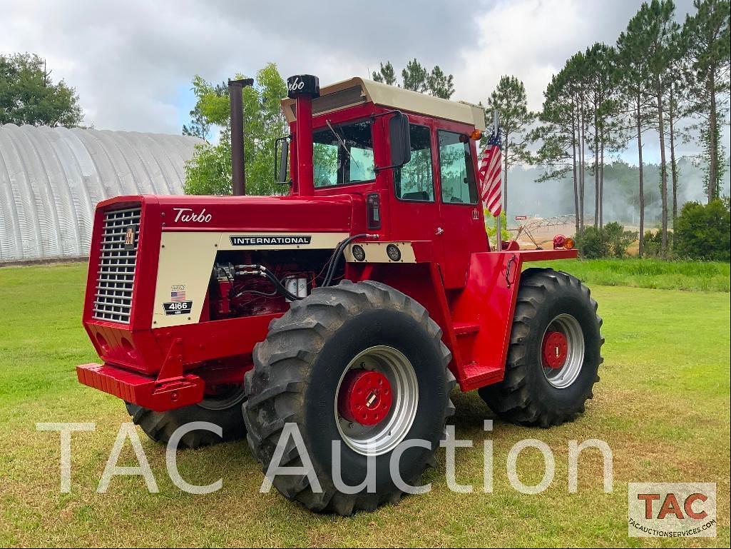 Image of International Harvester 4166 Primary image