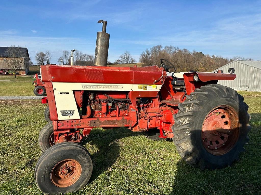 Image of International Harvester 766 Primary image