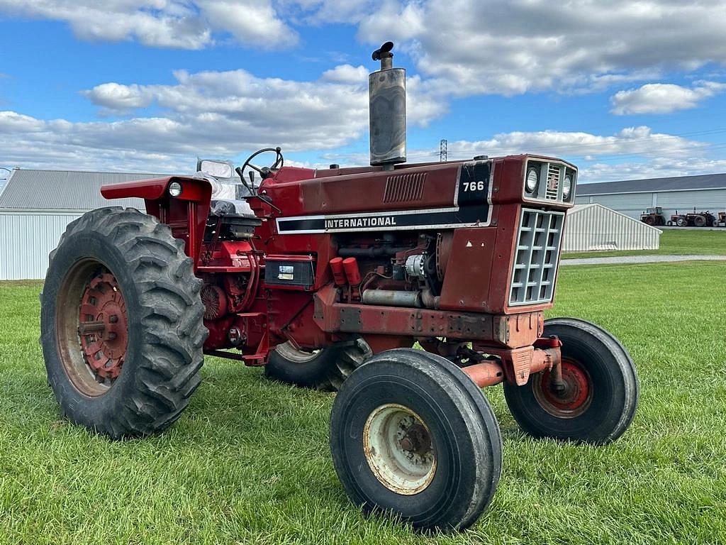 Image of International Harvester 766 Primary image