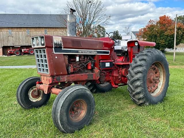 Image of International Harvester 766 equipment image 1