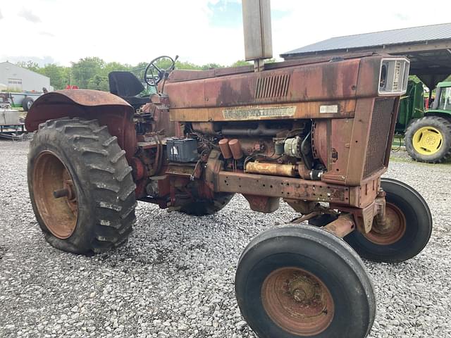 Image of International Harvester 966 equipment image 4