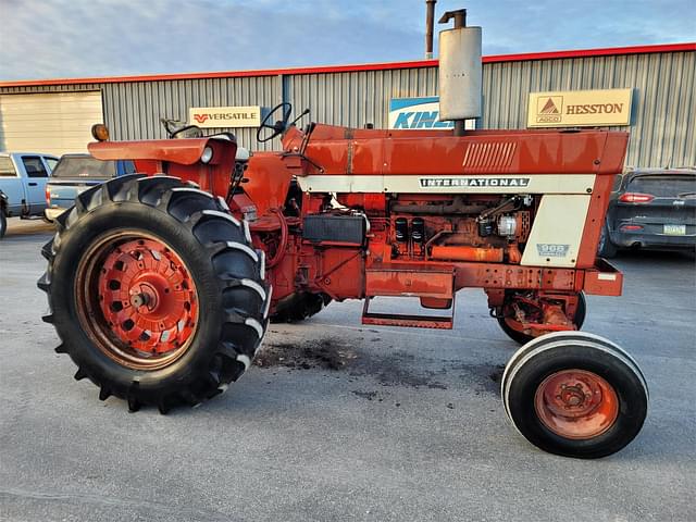 Image of International Harvester 966 equipment image 1