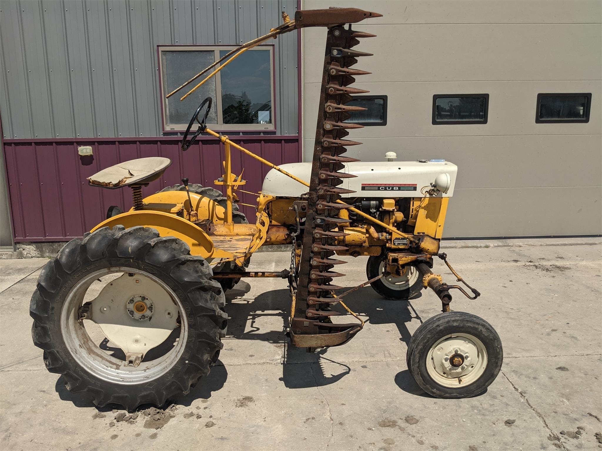 1975 International Harvester Cub Equipment Image0