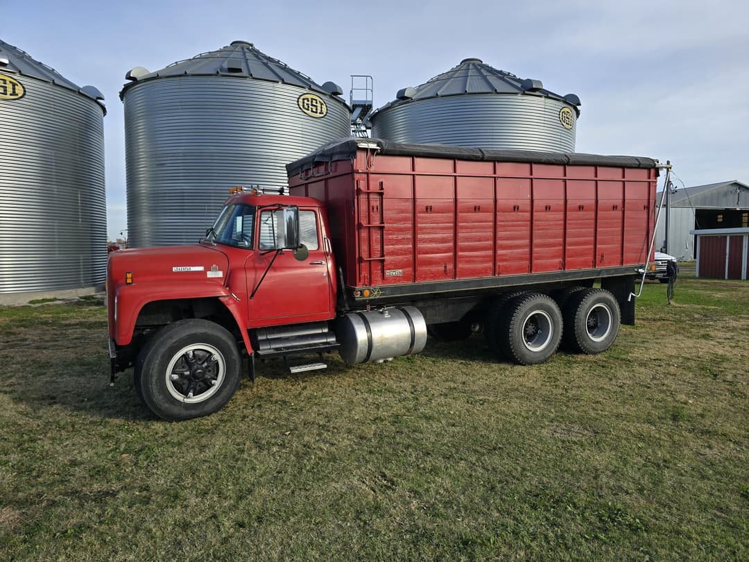 Image of International F1800 Primary image