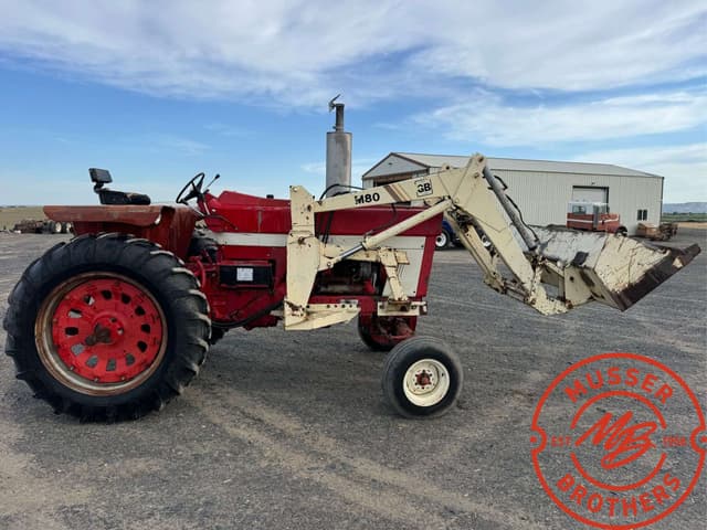 Image of International Harvester 766 equipment image 4