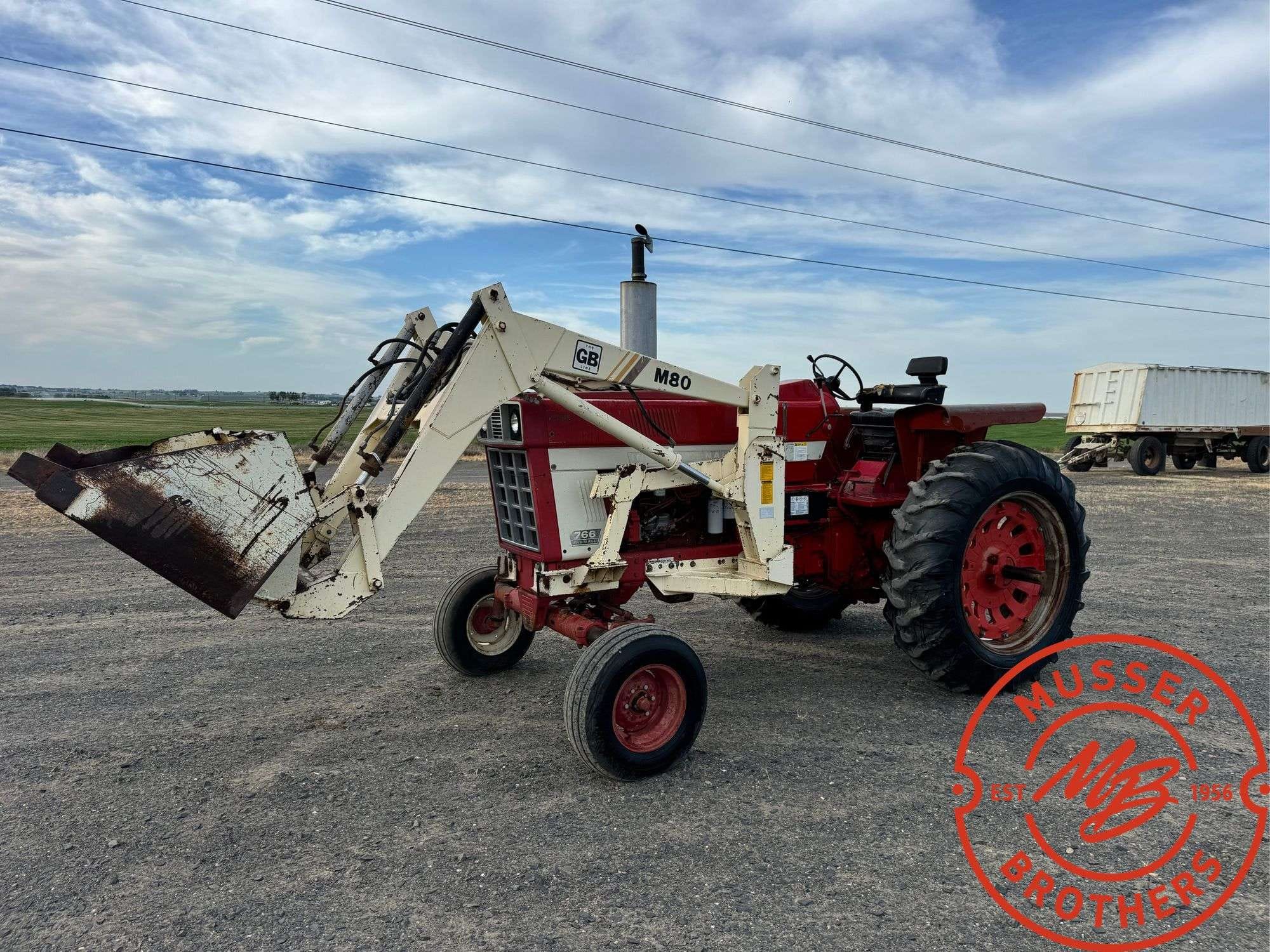 1975 International Harvester 766 Equipment Image0