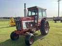 1975 International Harvester 1066 Image