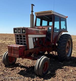 1975 International Harvester 1066 Image