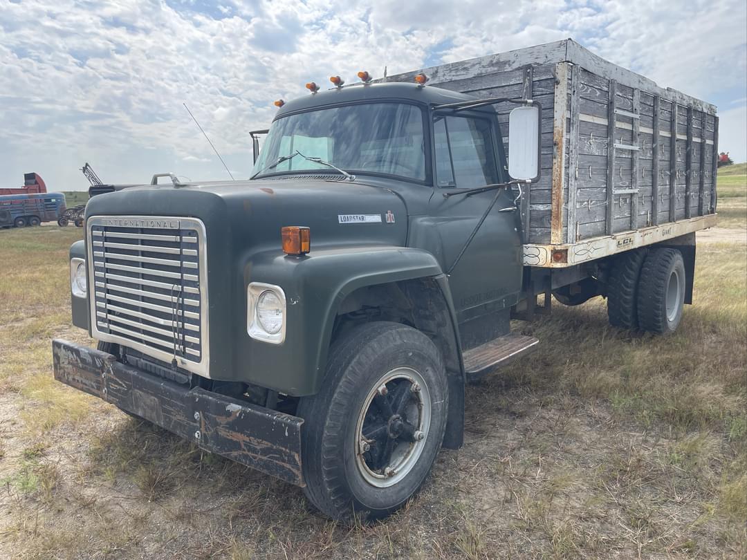 Image of International Loadstar 1700 Primary image