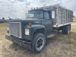 1975 International Loadstar 1700 Image