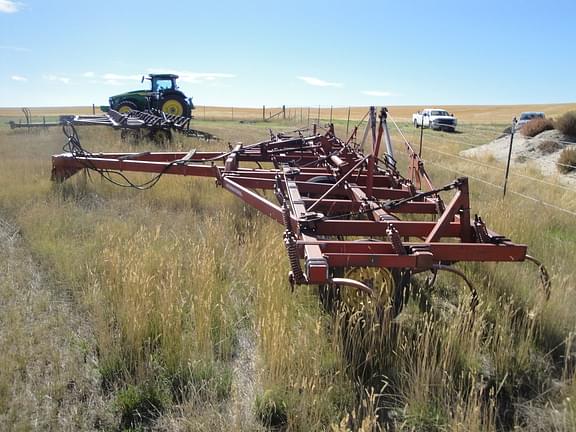 Image of International Harvester 55 equipment image 1