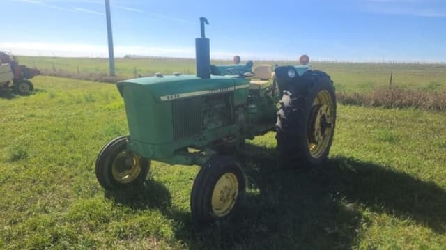 Image of John Deere 2630 equipment image 1