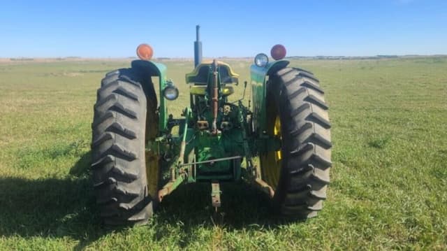 Image of John Deere 2630 equipment image 3