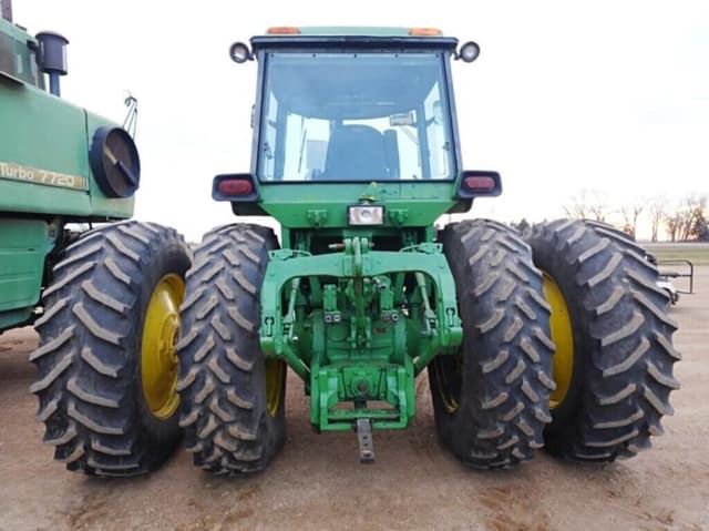Image of John Deere 4630 equipment image 2