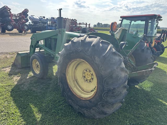 Image of John Deere 2030 equipment image 1