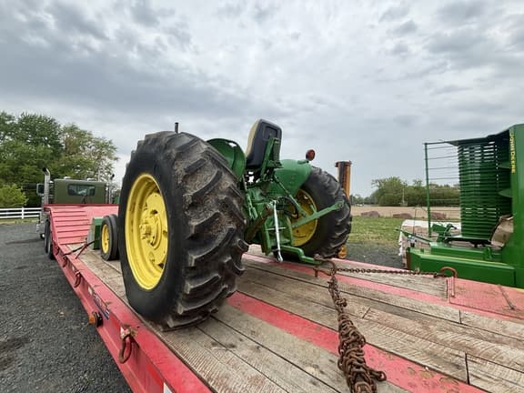 Image of John Deere 2030 equipment image 2