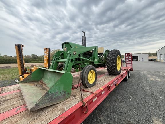 Image of John Deere 2030 equipment image 1
