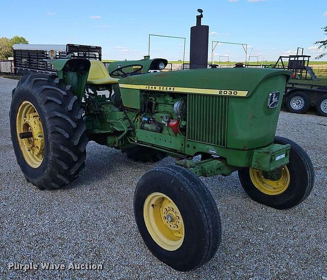 Image of John Deere 2030 equipment image 2