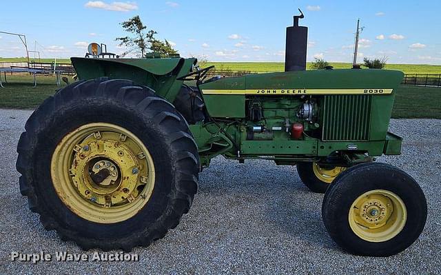 Image of John Deere 2030 equipment image 3