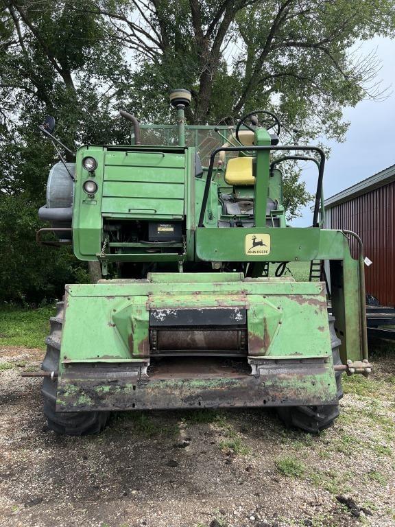 Image of John Deere 3300 equipment image 4